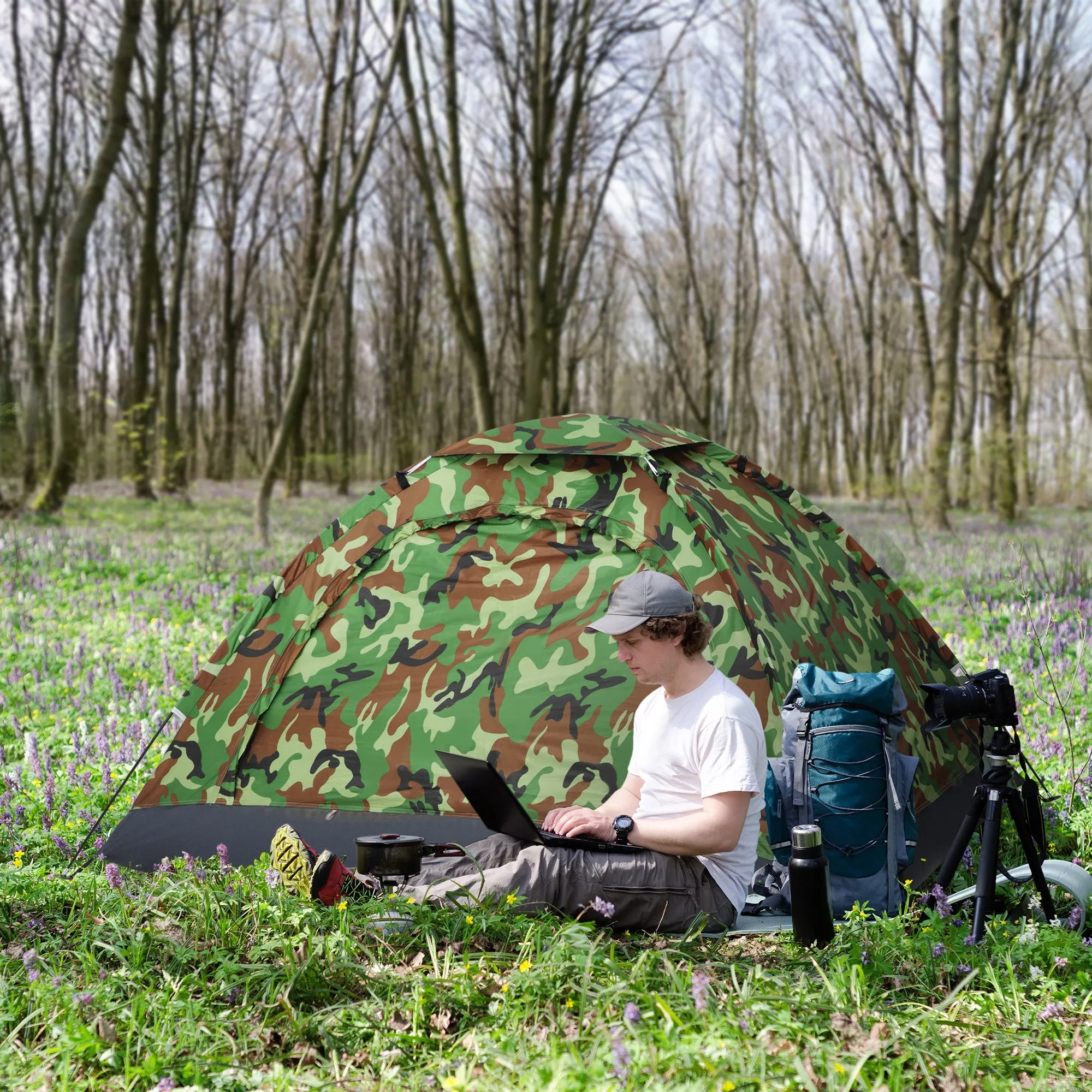 2 Person Camping Tent Camouflage Tent with Zipped Doors Storage Pocket Portable Handy Bag Multicoloured