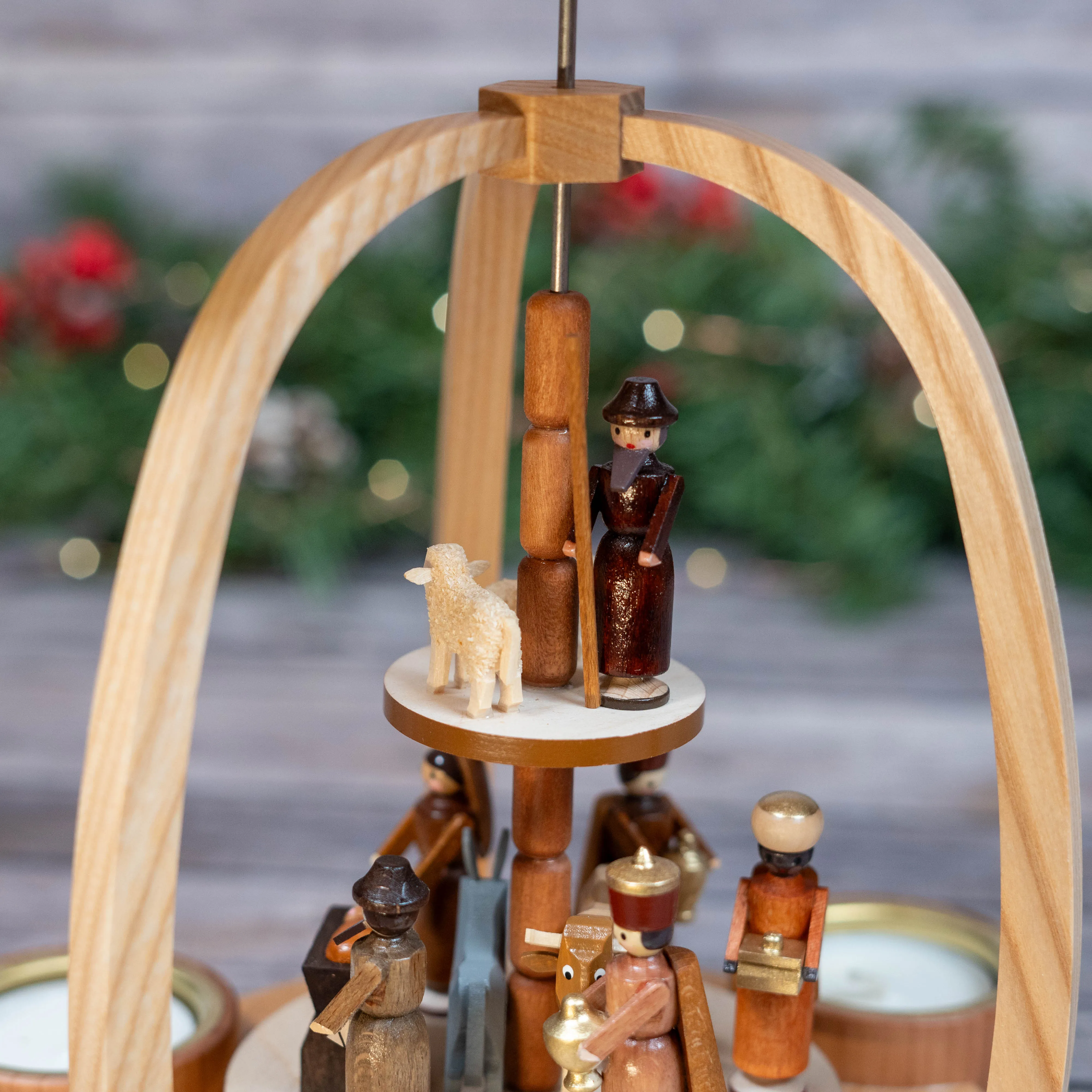 Nativity Tee Light Pyramid