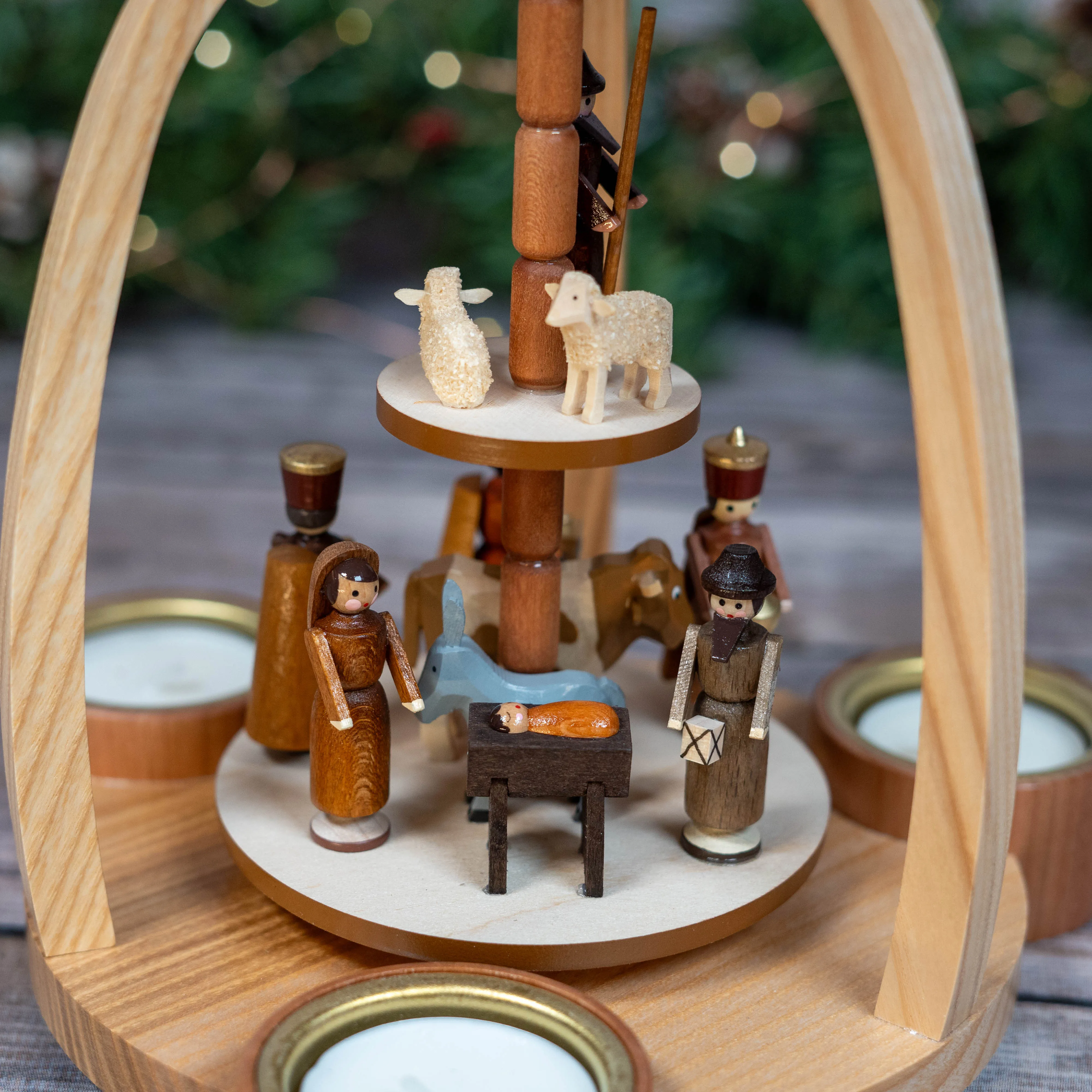 Nativity Tee Light Pyramid