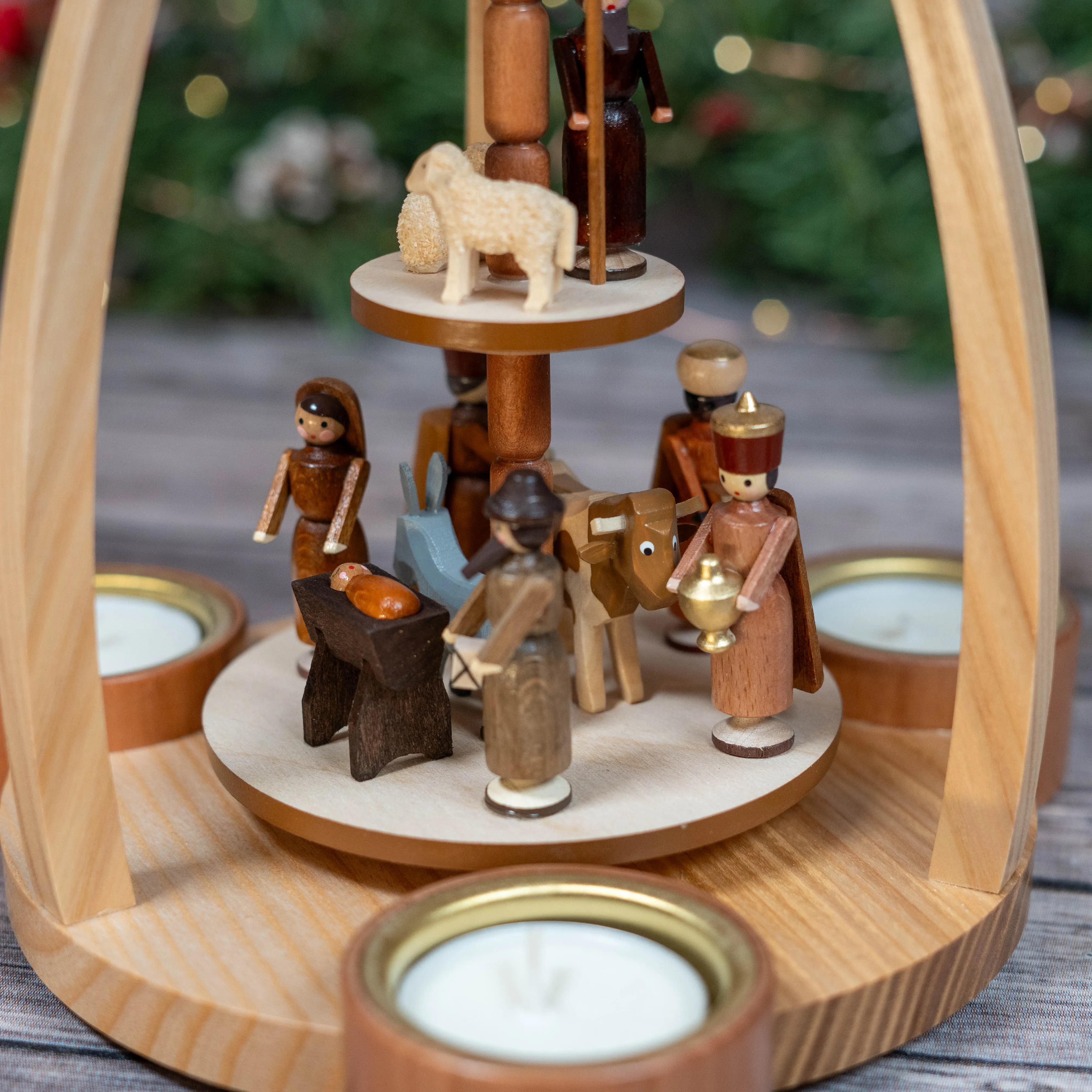 Nativity Tee Light Pyramid